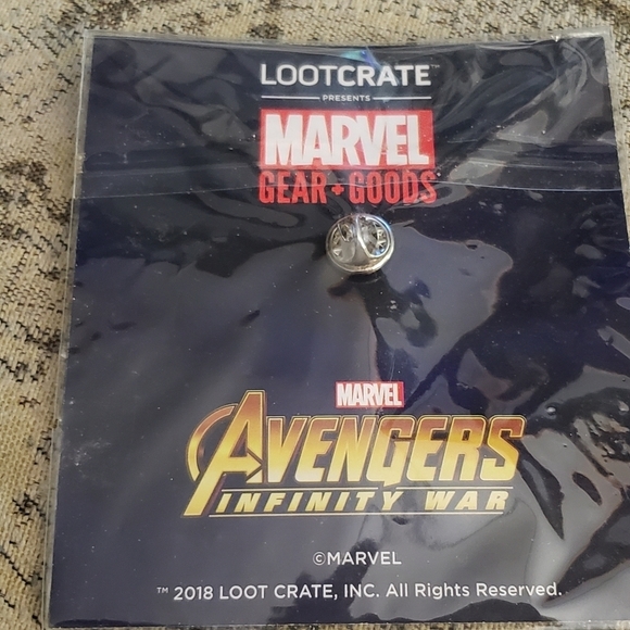 Loot Crate Pins and More! LootAnime, LootGaming, Marvel - Over 30 Pieces!! - Picture 12 of 12